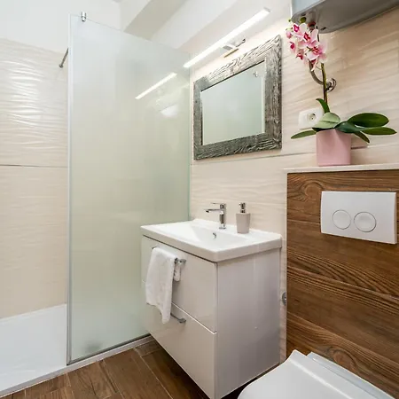 Vedrana (adults Only) Guest house Podstrana