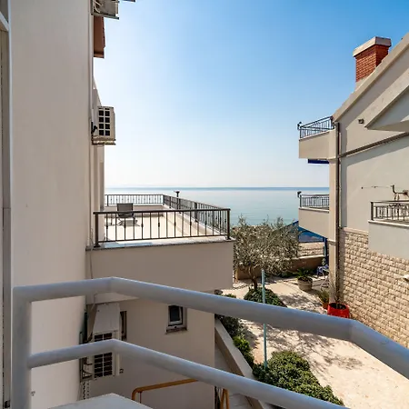 Vedrana (adults Only) Podstrana