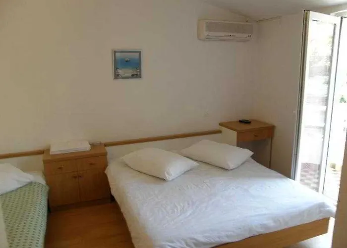 Vedrana (adults Only)